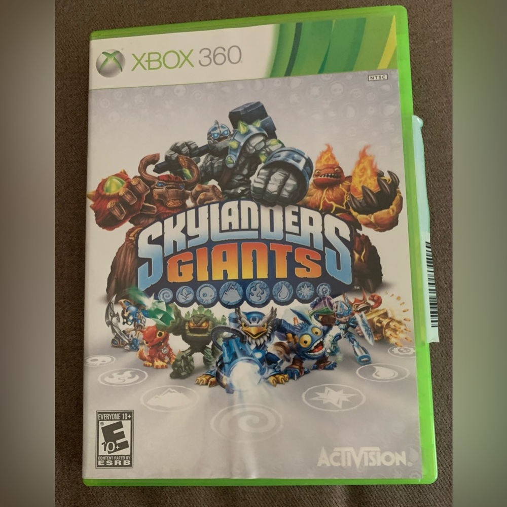 Skylanders Giants Xbox 360 game with case